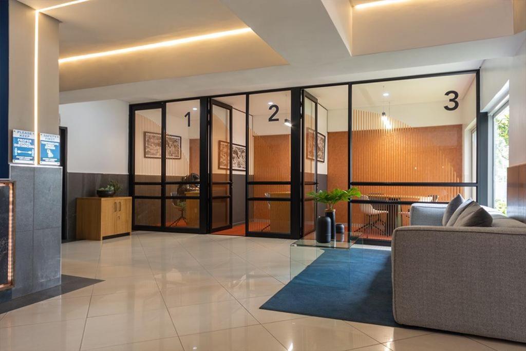 Urban Oasis Apartments At The Bolton Johannesburg Exterior foto